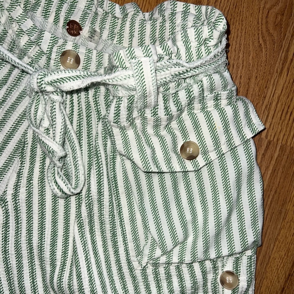 Free People Shorts - Picture 2 of 4
